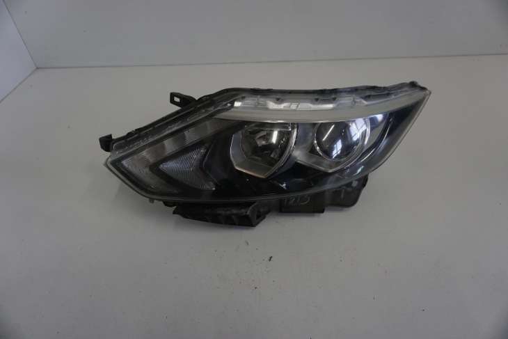 NISSAN QASHQAI II J11 2013-2017R LEWA LAMPA ZWYKŁA UK 260604EA0A