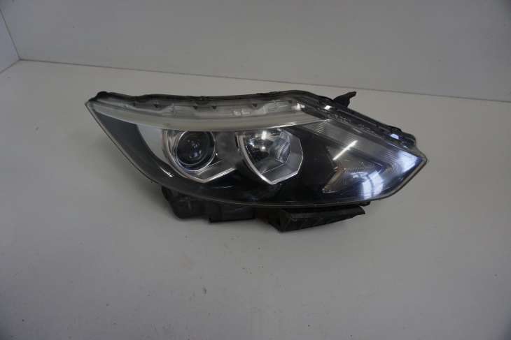 NISSAN QASHQAI II J11 2013-2017R PRAWA LAMPA ZWYKŁA UK 260104EA0A