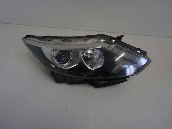 NISSAN QASHQAI II J11 2013-2017R PRAWA LAMPA ZWYKŁA UK 260104EA0A