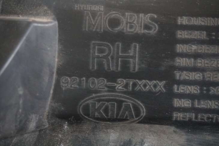KIA OPTIMA III 2010-2015R LAMPA PRZEDNIA PRAWA 92102-2TXXX Z ANGILKA - obrazek 3