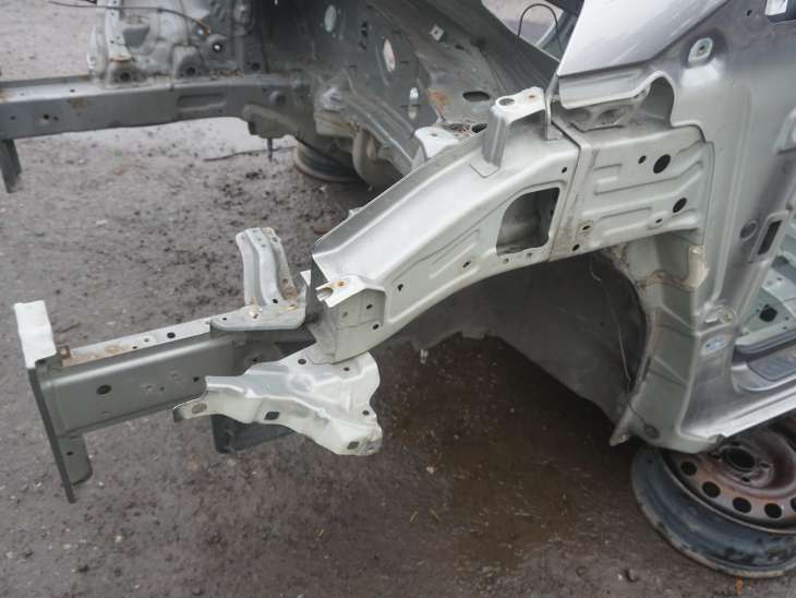 KIA CARENS IV 2013-2016R 1.6GDI LEWA PRAWA PODLUZNICA 64600A4901 64500A4001
