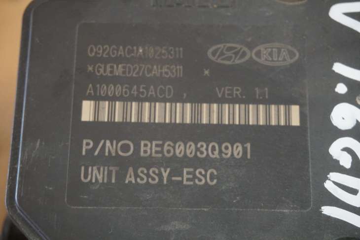 KIA CARENS IV POMPA HAMULCOWA ABS 58910-A4790 - Image 3