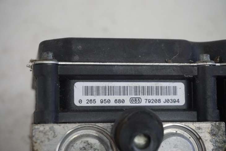 Pompa ABS HONDA CRV III 2.2D 0265950680 79208 J0394 - Image 3