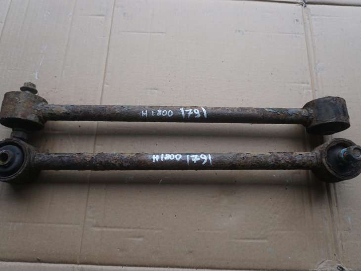 HYUNDAI I800 H1 07-15r 2.5CRDI 3,615 DRĄŻEK WAHACZ TYLNY 552214H100