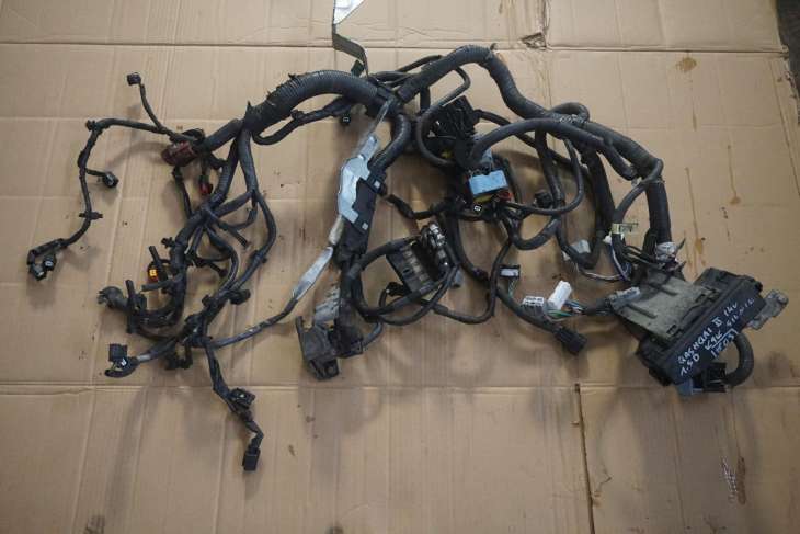 NISSAN QASHQAI II J11 2013-2017R 1.5DCI WIAZKA KLEMA 240114EA0A