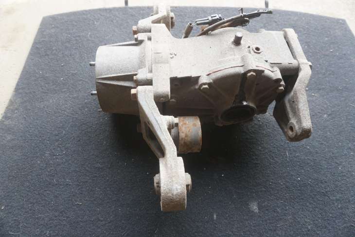 TOYOTA RAV4 RAV-4 III 2.2D4D 2AD-FTV EA64F TYLNY MOST 4111042040 , 4111052010 , 4111042041 , 4111042042 - obrazek 7