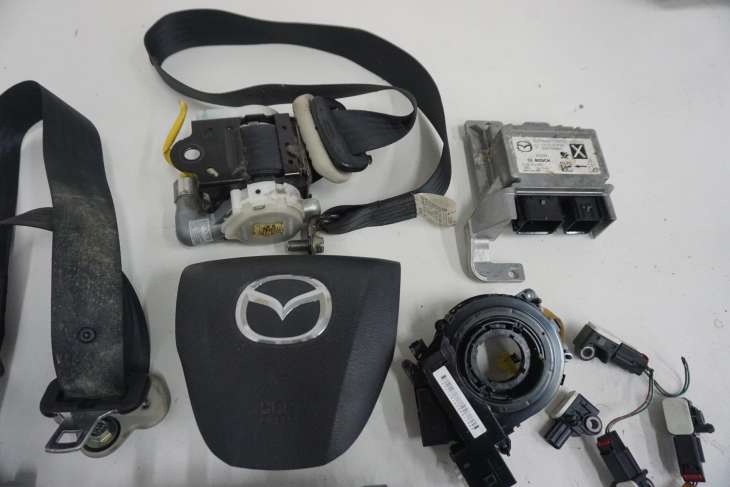 MAZDA 5 II PODUSZKI POWIETRZNE AIRBAG C51357K30 - Image 3