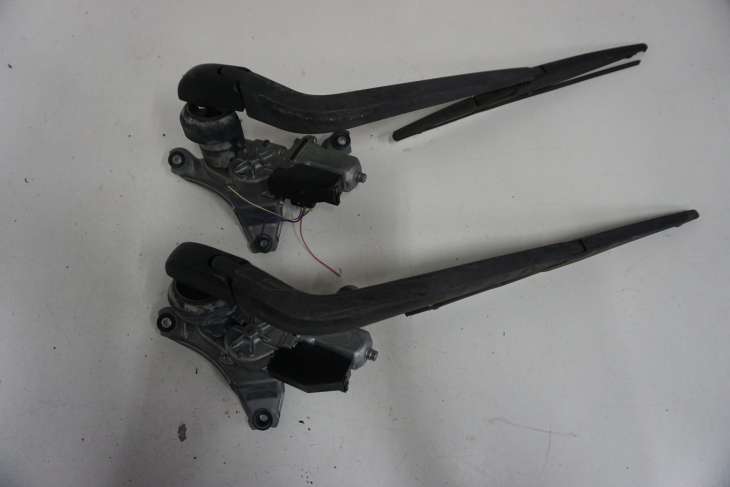 TOYOTA AURIS I MECHANIZM WYCIERACZKI 85130-02030