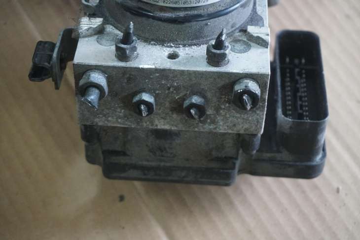 TOYOTA YARIS III 2011-2020R 1.33B POMPA ABS STEROWNIK 44540-0D020 , 89541-0D100 - Image 4