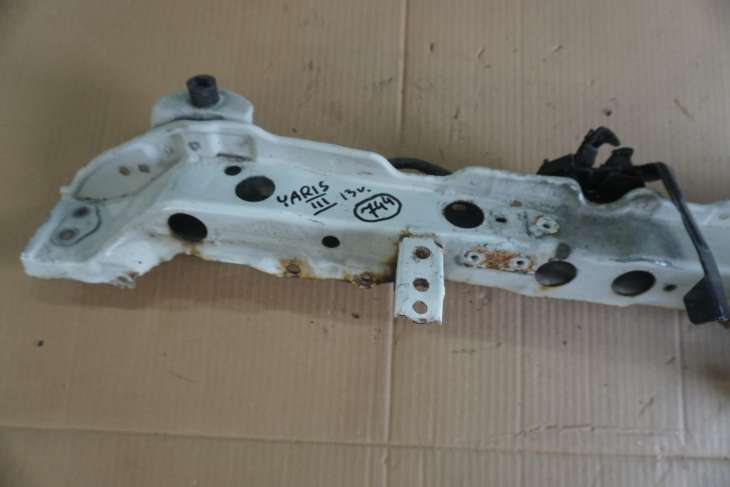 TOYOTA YARIS III 2011-2020R NAKLADKA PASA GORNA PANEL 532050D904 - Image 2