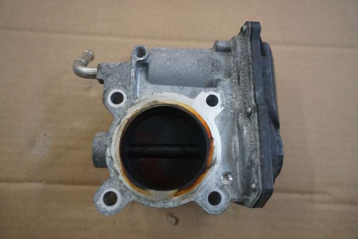 TOYOTA YARIS III 2011-2014R 1.33B PRZEPUSTNICA 22030-47010 , 2203047010 - Image 2