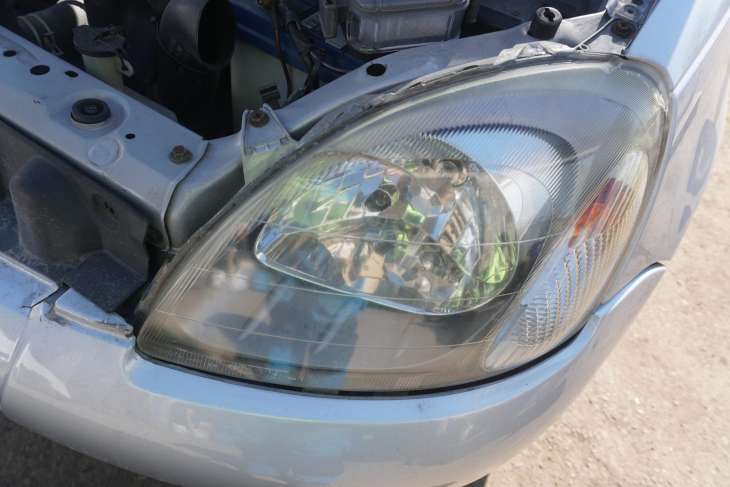 TOYOTA YARIS I 2002R LEWA PRZEDNIA LAMPA EUROPA 8115052021 , 8115052031 , 8117152030