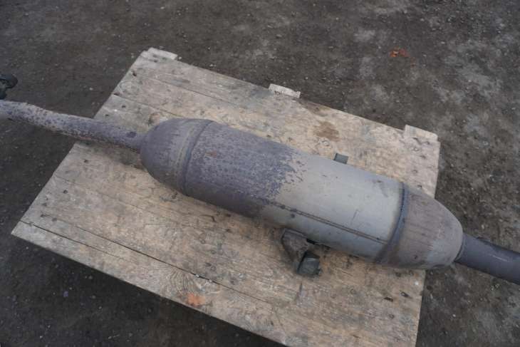 TOYOTA VERSO 2010-2015r DIESEL TLUMIK RURA SRODKOWY 174100R190 - obrazek 3