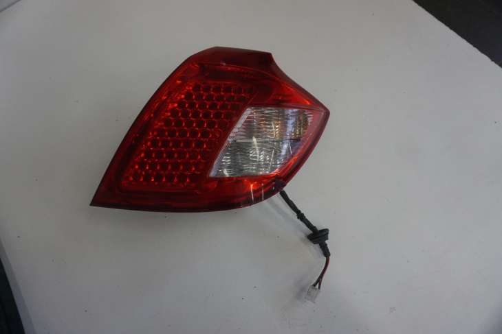 KIA CEED I LIFT LAMPA TYLNA PRAWA HB 924021H050 2010r nr.317/J