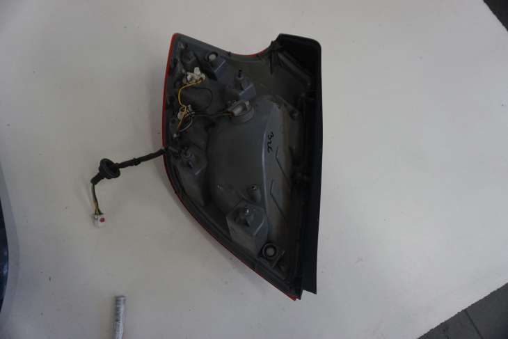 KIA CEED I LIFT LAMPA TYLNA PRAWA HB 924021H050 2010r nr.317/J - obrazek 2
