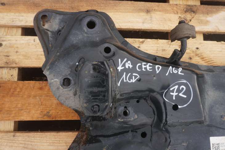 KIA CEED II JD LIFT SANKI BELKA ZAWIESZENIA 62401-A6900 - obrazek 3