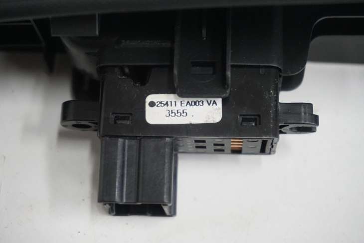 NISSAN NOTE E11 PRZEŁĄCZNIKI SZYBY 254019U10A - Image 7
