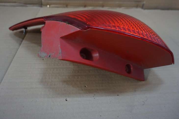 KIA VENGA PRAWA TYLNA LAMPA 92402-1P000 2010r /JP - obrazek 3