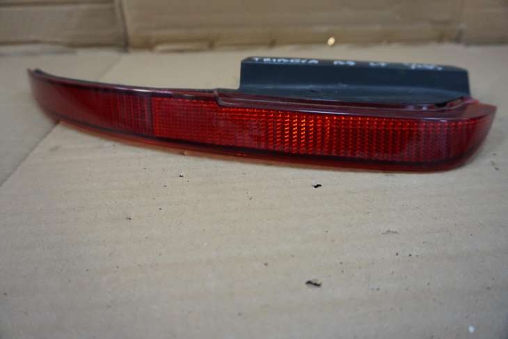 SUBARU TRIBECA B9 3.0B H6 2006R TYLNA LEWA LAMPA OBRYSOWKA ODBLASK ZDERZAKA 84281XA11A
