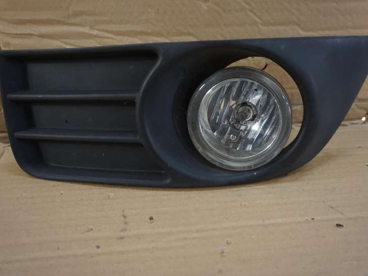 SUZUKI SX4 2006-2011R LEWA ZAŚLEPKA RAMKA HALOGENU 71752-79J0 HALOGEN 35560-54GA0