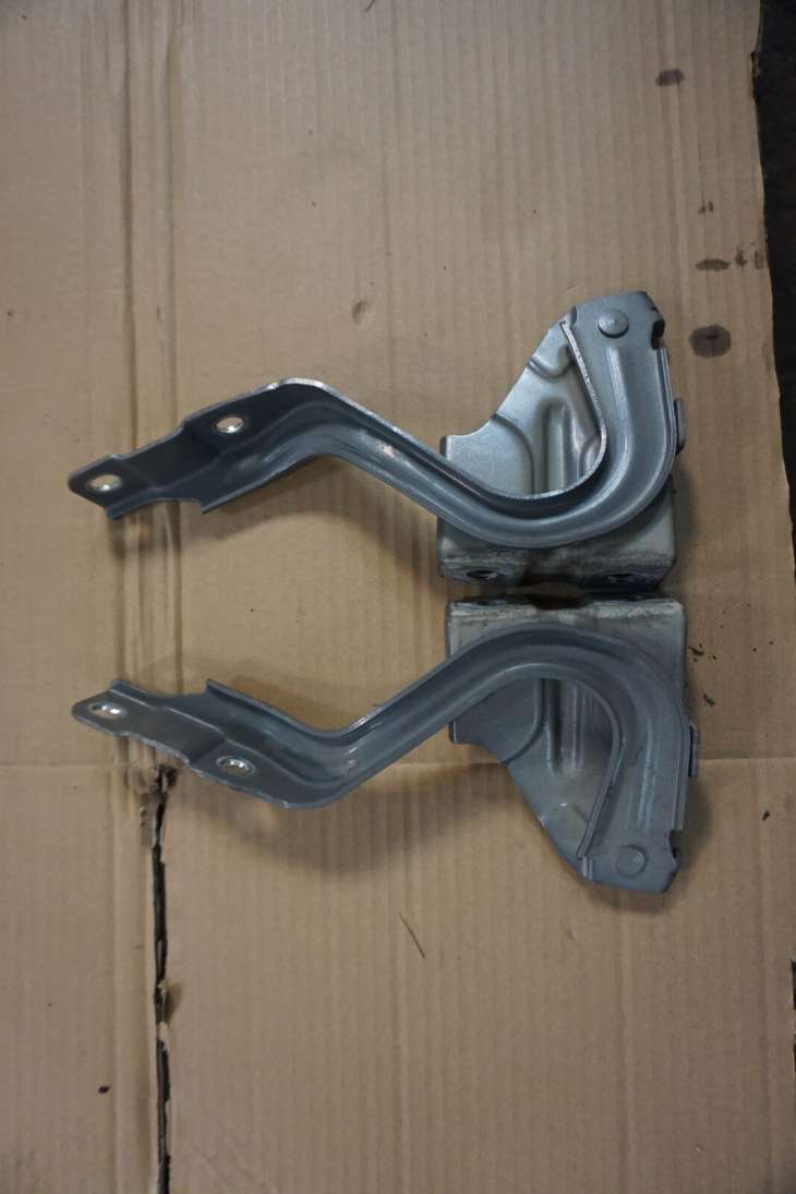 KIA CARENS IV ZAWIASY MASKI 2015 79120A4000 79110A4000 IM TITANIUM SILVER - obrazek 3