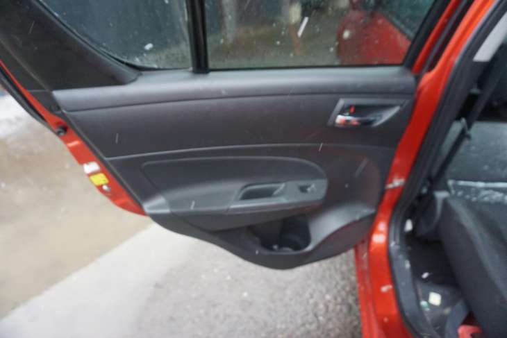 SUZUKI SWIFT IV MK7 1.2BENZYNA - obrazek 17