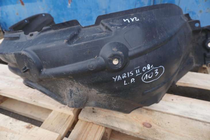 TOYOTA YARIS II NADKOLE PRZEDNIE LEWE 53876-0D060 - obrazek 2