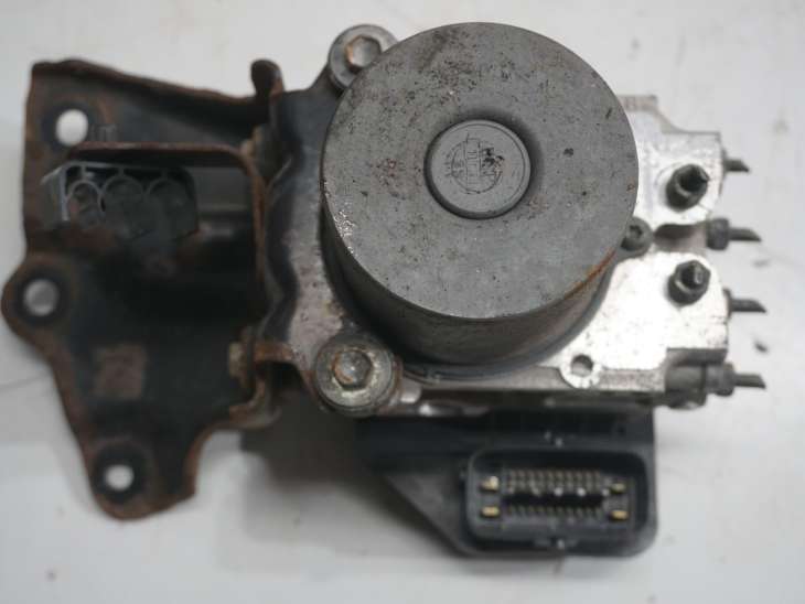 TOYOTA RAV4 III POMPA HAMULCOWA ABS 89541-42330 44540-42200 133800-4550