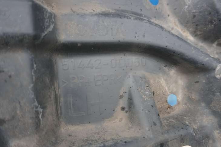 TOYOTA YARIS II OSONY POD SILNIK 51442-0D050 51442-0D100 - obrazek 7