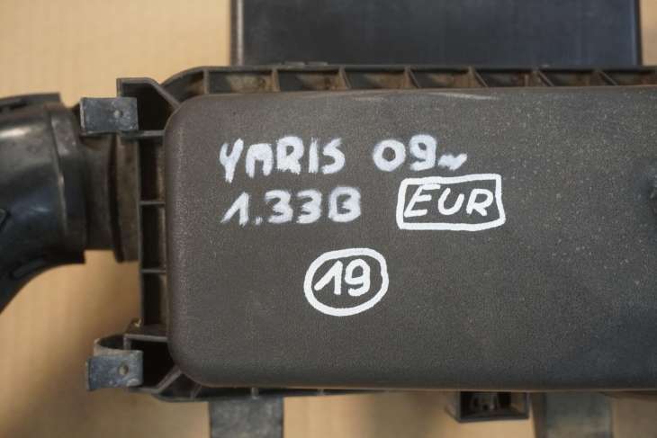 TOYOTA YARIS II OBUDOWA FILTRA POWIETRZA 8709625 17751-0Y010 17880-0Y010 - Image 2