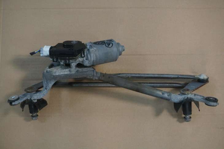 TOYOTA YARIS II MECHANIZM WYCIERACZKI 85110-0D080