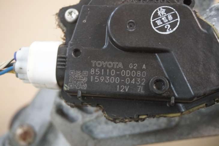 TOYOTA YARIS II MECHANIZM WYCIERACZKI 85110-0D080 - obrazek 4