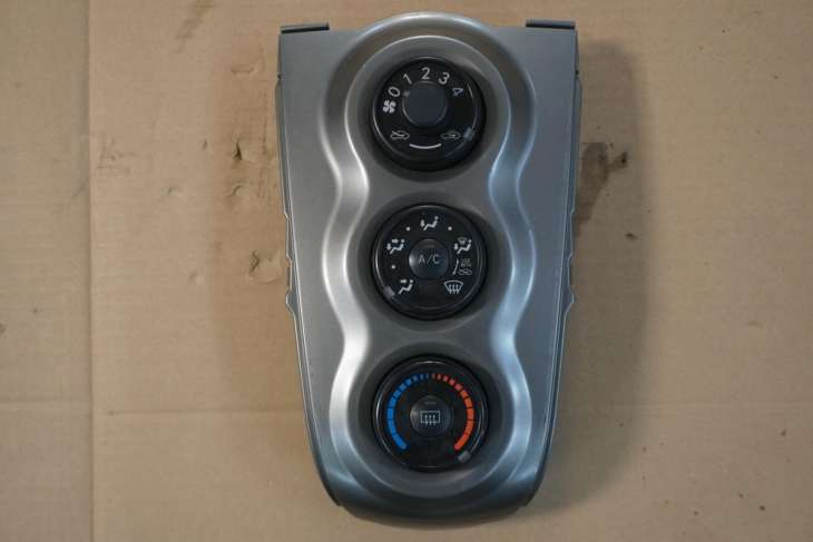 TOYOTA YARIS II PANEL STEROWANIA 55406-0D190