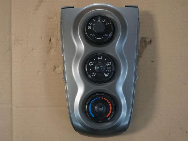 TOYOTA YARIS II PANEL STEROWANIA 55406-0D190