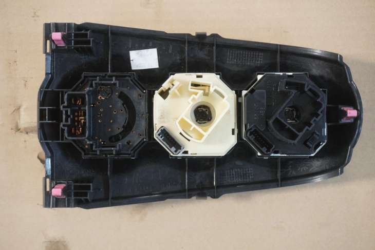 TOYOTA YARIS II PANEL STEROWANIA 55406-0D190 - Image 2