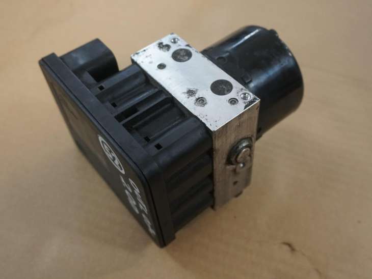 MITSUBISHI OUTLANDER II POMPA HAMULCOWA STEROWNIK ABS 4670A336 2.0DI-D nr.52