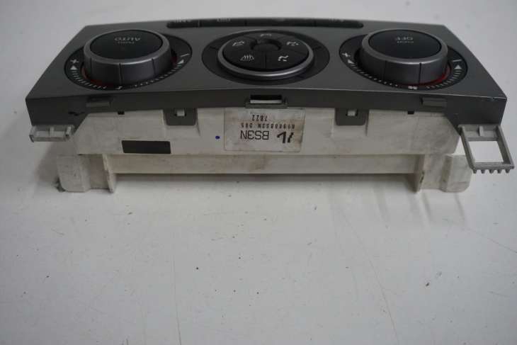 MAZDA 3 BK PANEL STEROWANIA K1900BS3N - Image 3