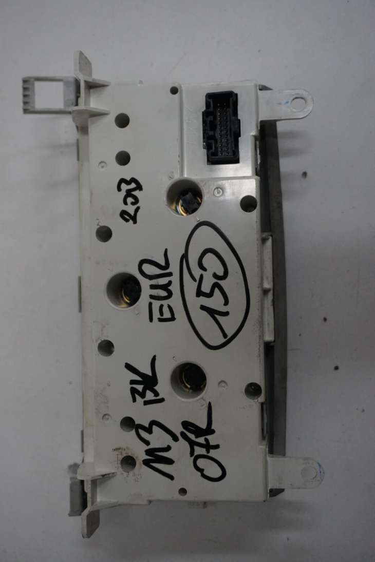 MAZDA 3 BK PANEL STEROWANIA K1900BS3N - Image 4