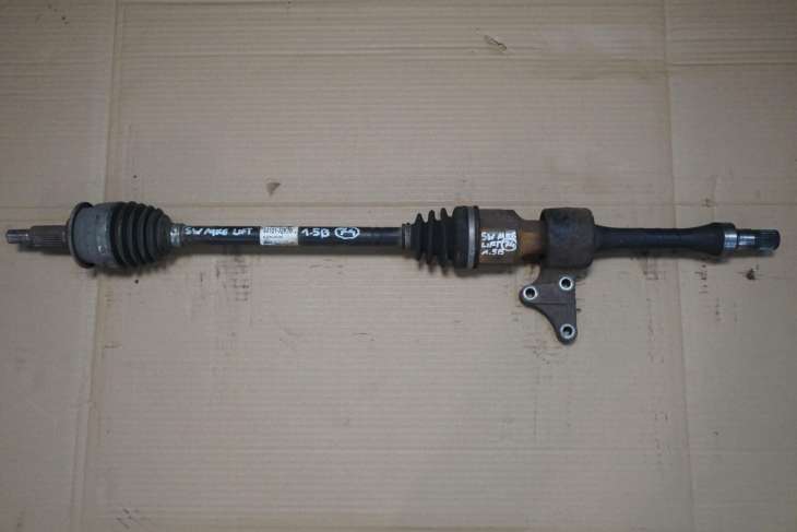 SUZUKI SWIFT III MK6 LIFT PÓŁOŚ PRAWA PRZEGUB 1.5B M15A 44101-72K20