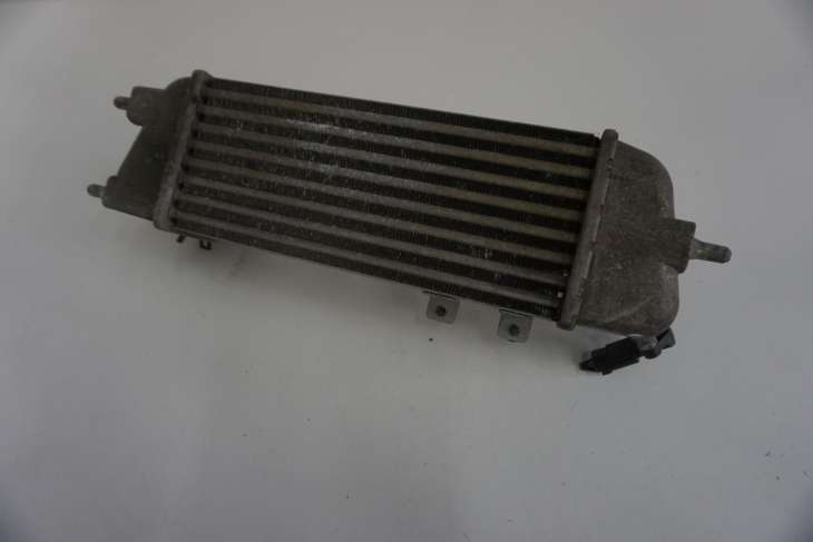 HYUNDAI I30 FD CHŁODNICA INTERCOOLER 1.6CRDI 28271-2A610