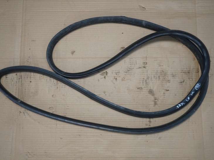 HONDA JAZZ III 2009-2013rok USZCZELKA LEWA PRZEDNIA DRZWI KAROSERYJNA 72355TF0003