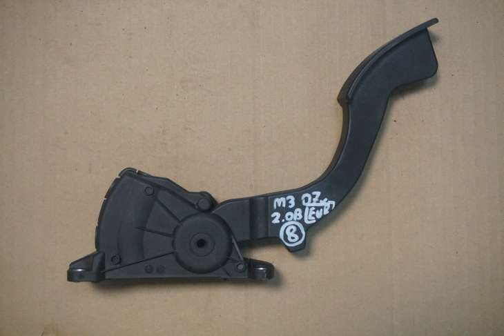 MAZDA 3 I BK PEDAŁ GAZU 4M51-9F836-AH