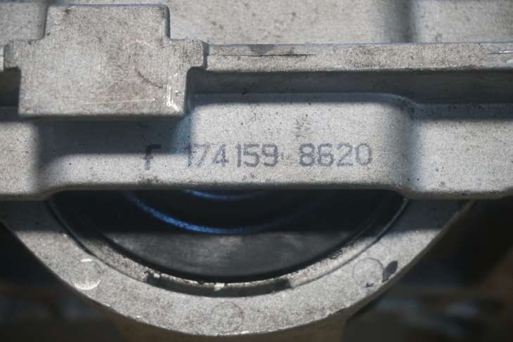 MAZDA 3 I BK PODUSZKA SILNIKA 2.0B 1741598820 - obrazek 5