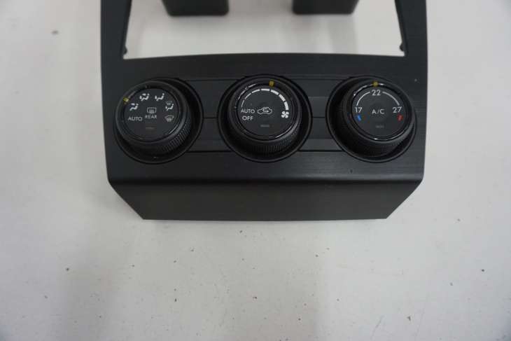 SUBARU XV GP PANEL STEROWANIA KLIMATYZACJI 72311FJ010 - Image 3