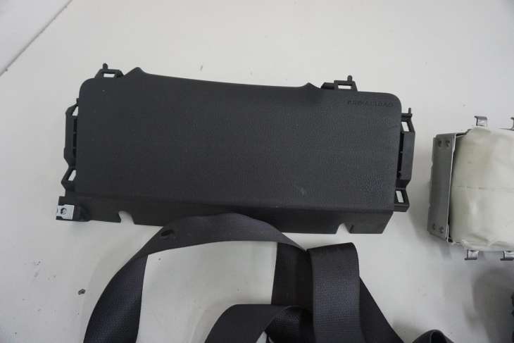 SUBARU XV GP PODUSZKI POWIETRZNE AIRBAG 98221FJ170 27582AJ000 - Image 2