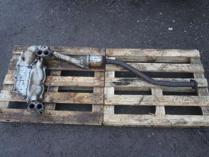 SUBARU XV GP KOLEKTOR WYDECHOWY KATALIZATOR 1.6B FB16 RCA39 FCA49 ; 44620AC840 ; 44620AC940