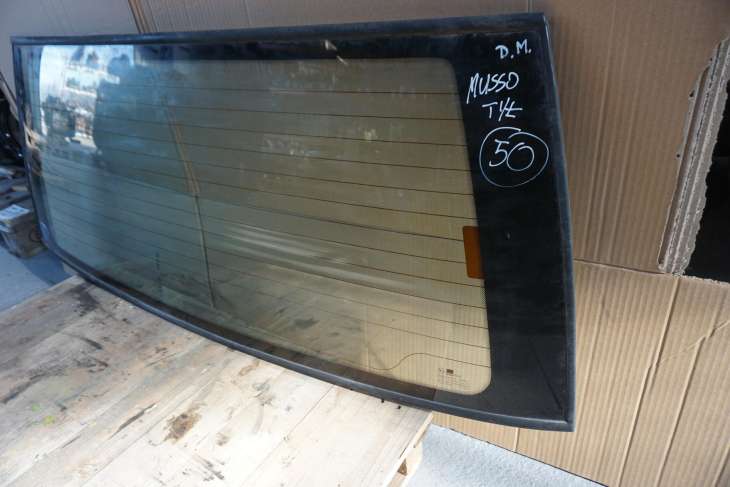 DAEWOO MUSSO SZYBA TYLNA KLAPA BAGAŻNIKA - obrazek 3