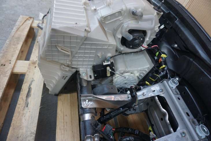 MAZDA 3 BK KONSOLA NAGRZEWNICA 861000-0990 - Image 9
