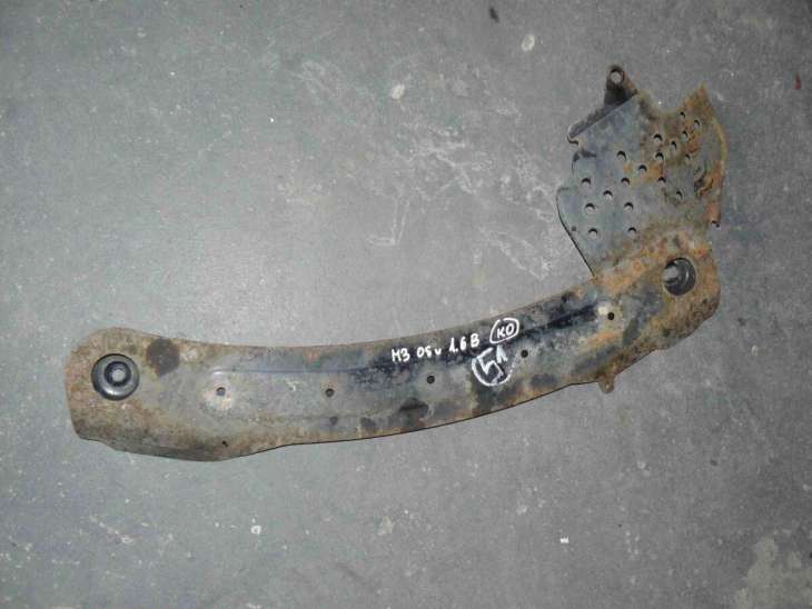 Mazda 3 2005r 1.6 Benzyna Wspornik Zawieszenia - Image 2