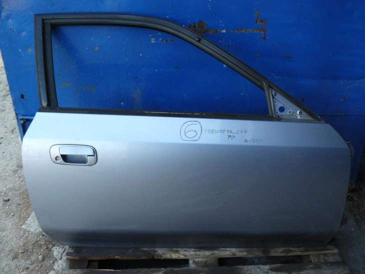 Honda Prelude 1998r Drzwi Prawy Przód - obrazek 2